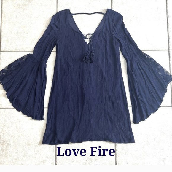 NWOT Love Fire Navy Blue Bell Sleeve V-Neck Tie String Mini Dress. Sz: S - Picture 1 of 14